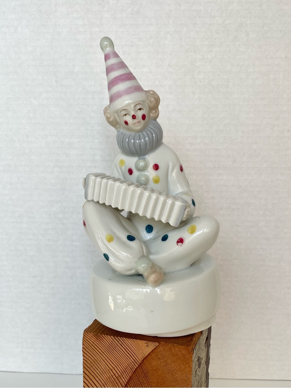 Vintage Porcelain Pierrot Clown Music Box - Plays Send In The Clowns Works 8.5"